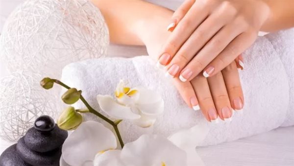 تقوية الأظافر 