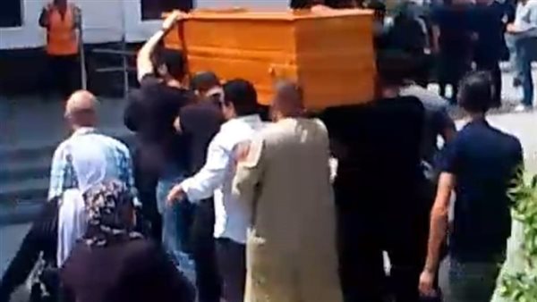 تشييع جثمان الباحثة