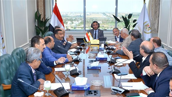 لقاء وزير التموين