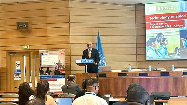 محمد عبد اللطيف وزير