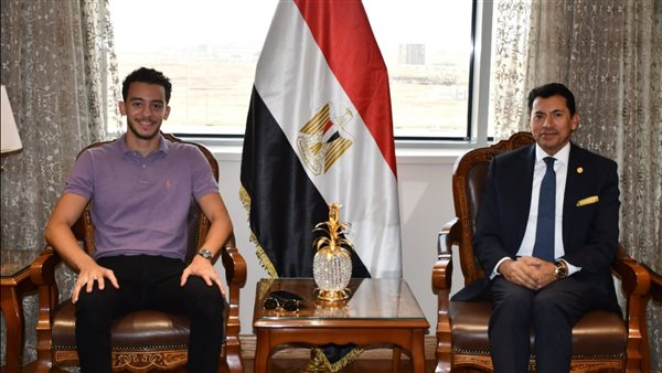 أشرف صبحي وزير الشباب