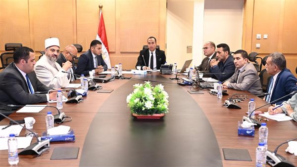 اللجنة العليا للأسر