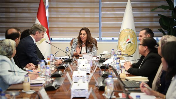 وزيرة التنمية المحلية