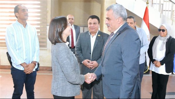 جاكلين عازر