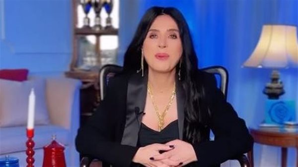 دينا الراقصة 