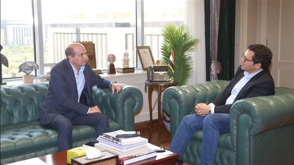 لقاء وزير الثقافة