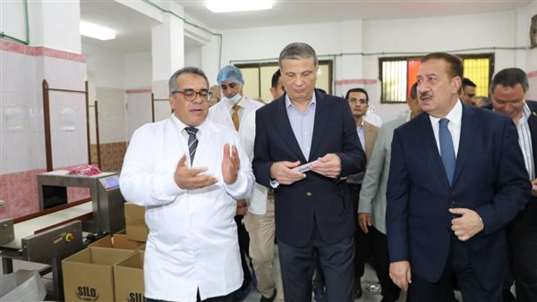 جانب من جولة وزير