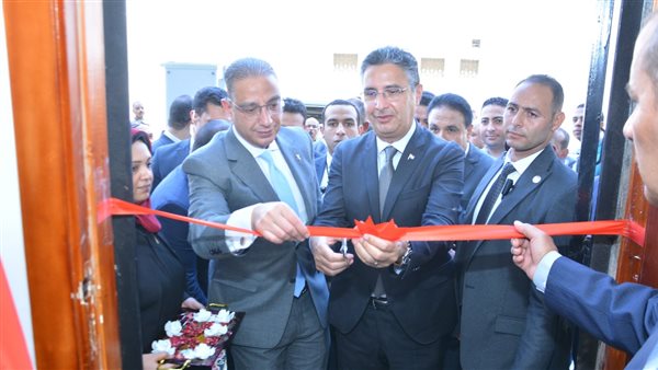 افتتاح مركز الخدمة