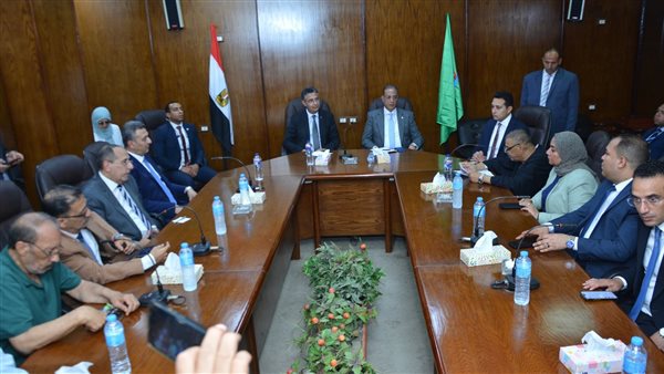 وزير التموين