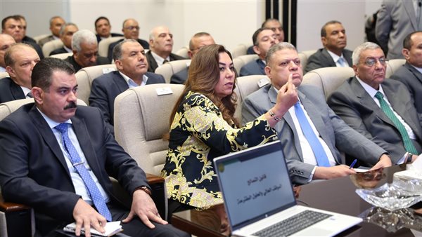 الدكتورة منال عوض