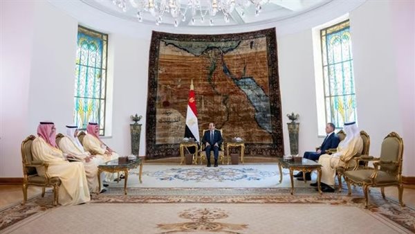 الرئيس السيسي يستقبل