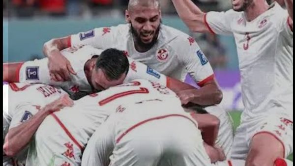 تونس وجامبيا