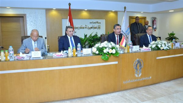 الدكتور شريف فاروق