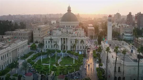 كم مصاريف كريديت