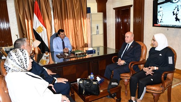 وزير الشباب والرياضة