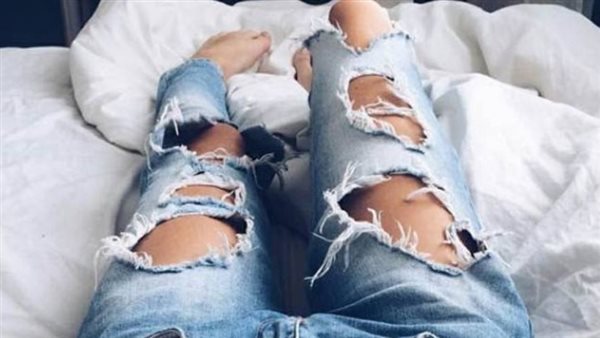 البناطيل المقطعة