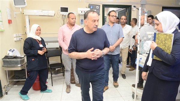 محافظ أسيوط يتفقد