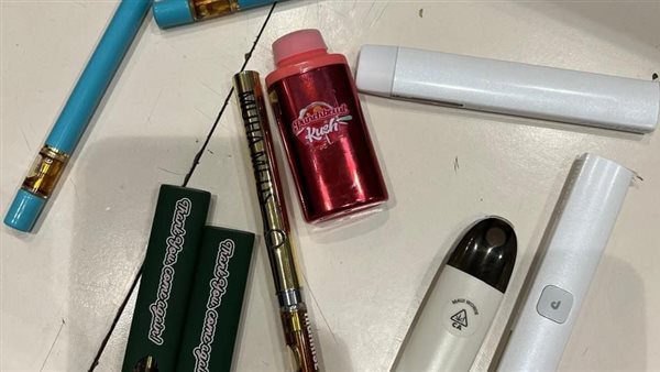 سجائر إلكترونية 