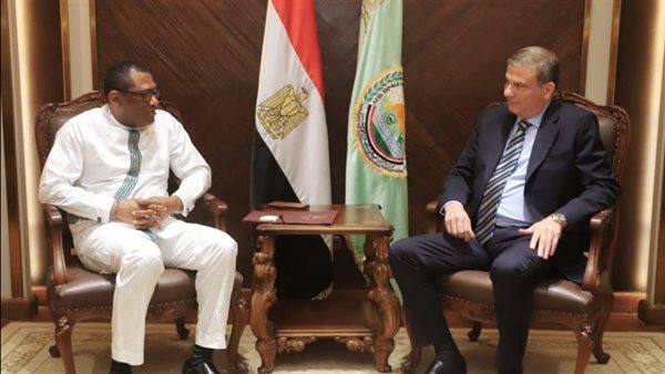 لقاء وزير الزراعة