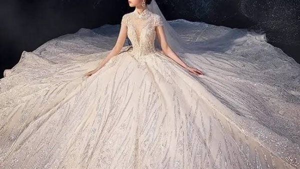 تفسير الفستان الابيض