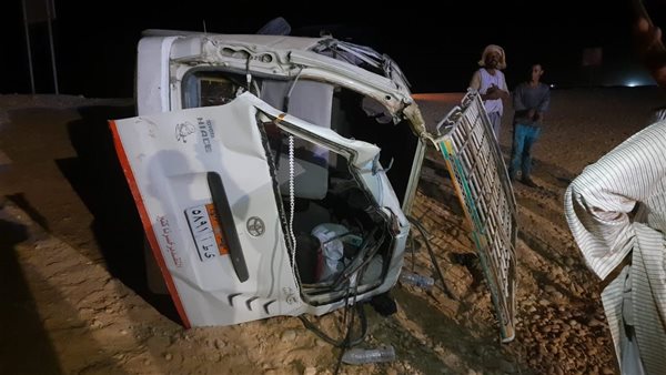 انقلاب سيارة ميكروباص