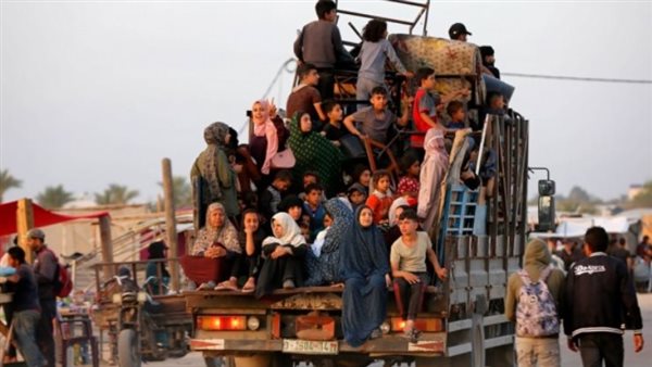 نزوح واسعة لآلاف