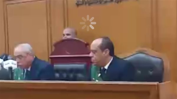 الفصل الأخير.. لحظة