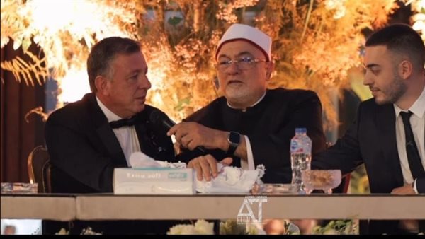 عقد قران ابنتة باسل