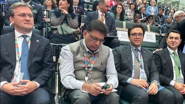 مشاركة وزير الثقافة