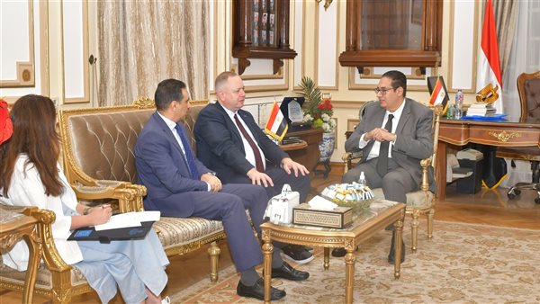 رئيس جامعة القاهرة