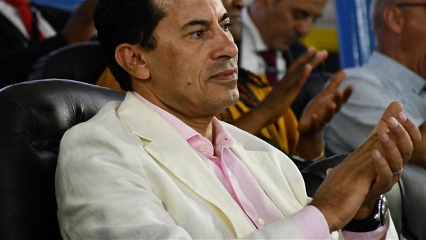 وزير الرياضة