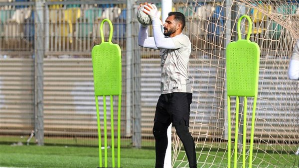 حارس مرمى المصرى