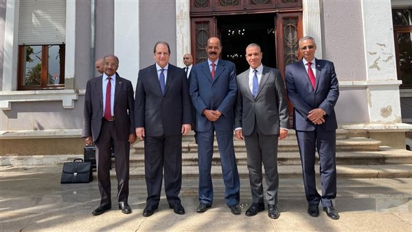 رئيس المخابرات العامة