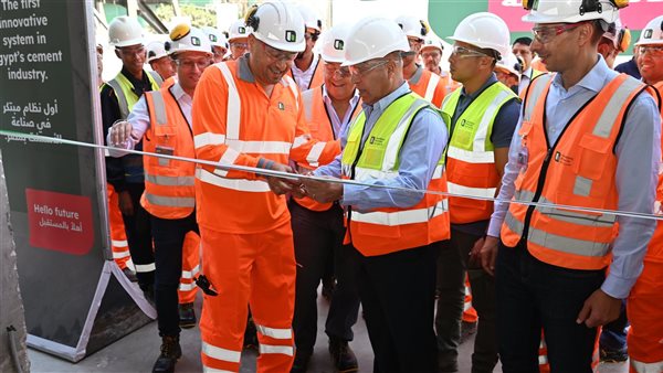 وزير الصناعة