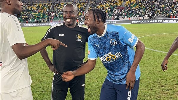 فيستون ماييلي