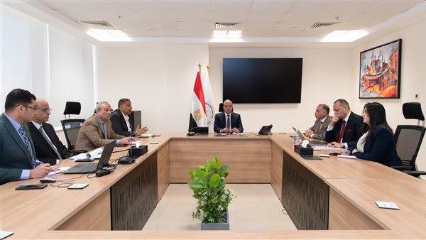 وزير الموارد المائية