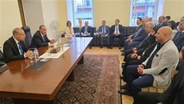 وزير الخارجية