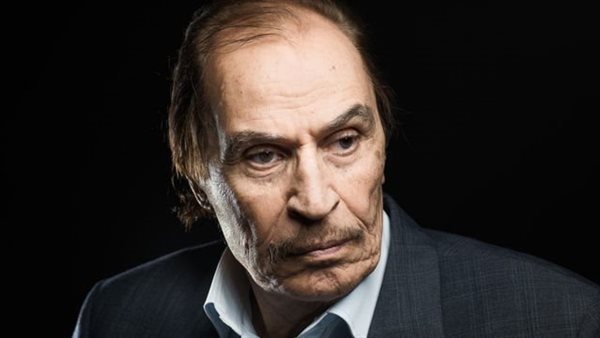 عزت العلايلي 