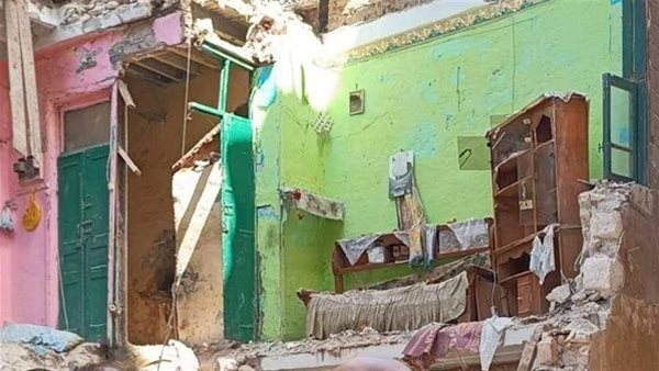 انهيار عقار 