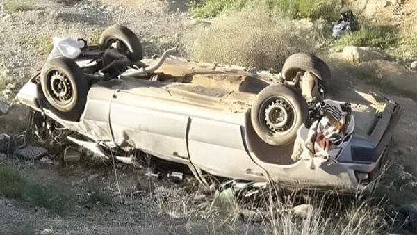 انقلاب سيارة بترعة