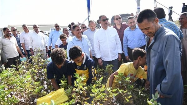 محافظ الفيوم يتفقد