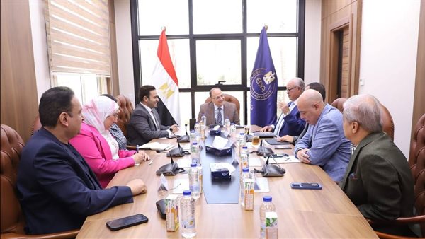 اجتماع هيئة الدواء