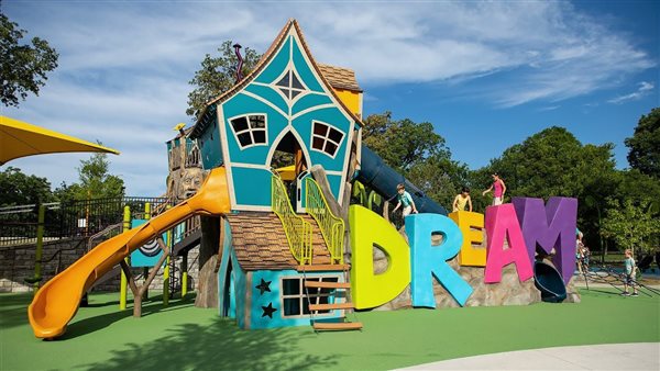 مواعيد دريم بارك