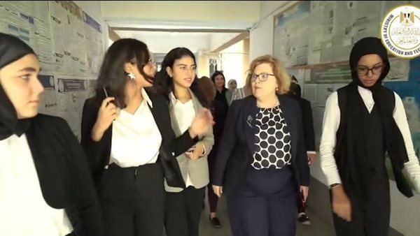 جولة مساعدة وزير