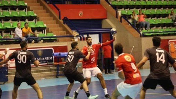 الأهلي ودلفي