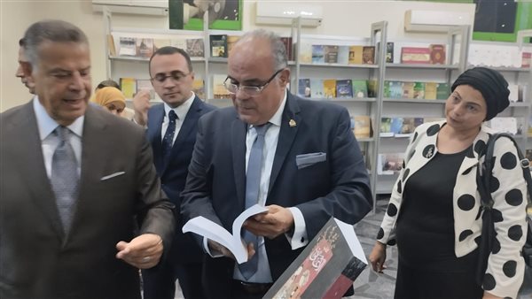 معرض نادي قضاة المنيا