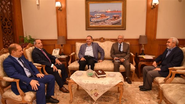 محافظ بورسعيد