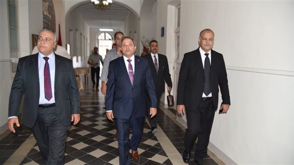 محافظ بورسعيد يحيل