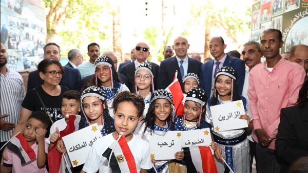 جولة وزير التربية