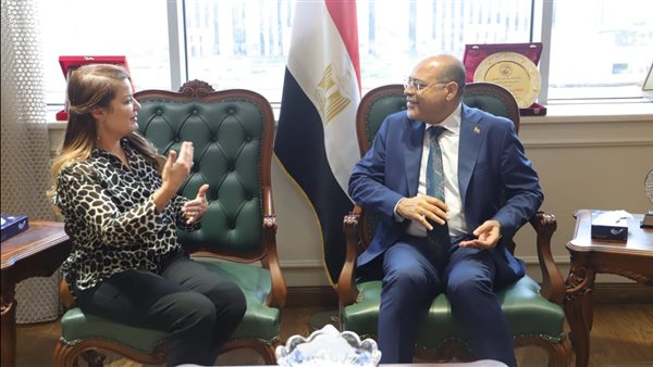 لقاء وزير العمل